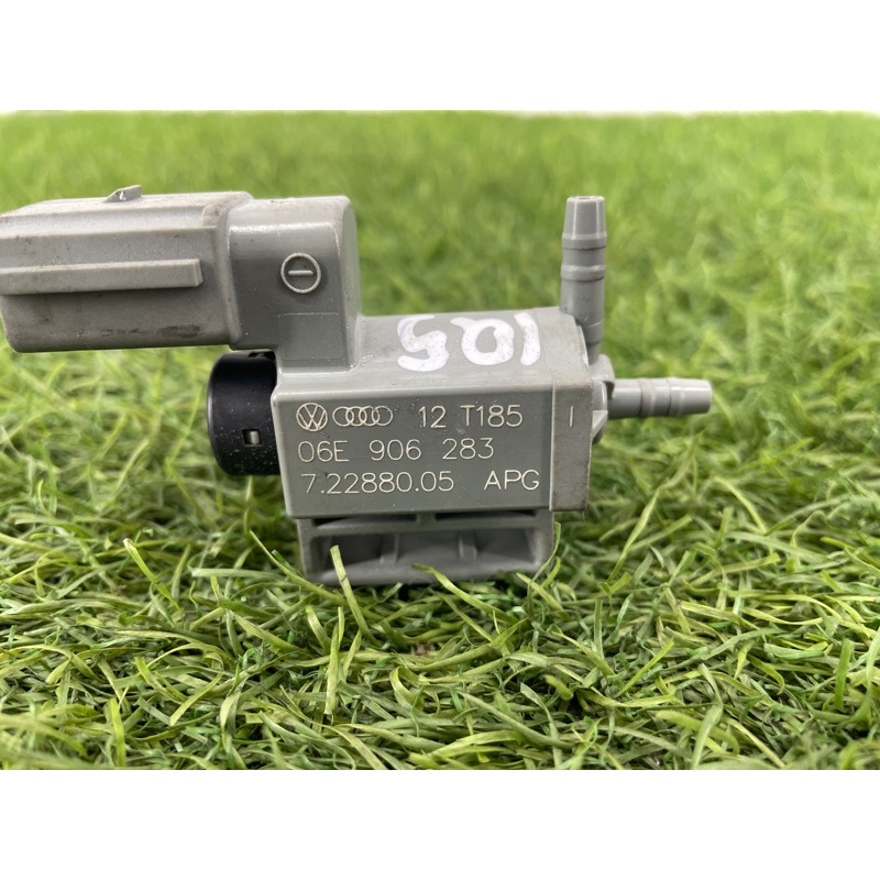 Клапан электромагнитный (электрика) Audi Q5 8R 2012 3.2 CALB 06E906283