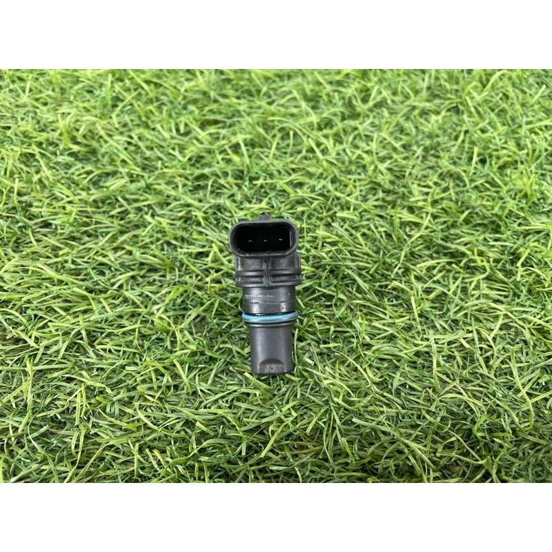 Датчик положения распредвала (электрика двигателя) Audi Q5 8R 2012 3.2 CALB 07L905163B