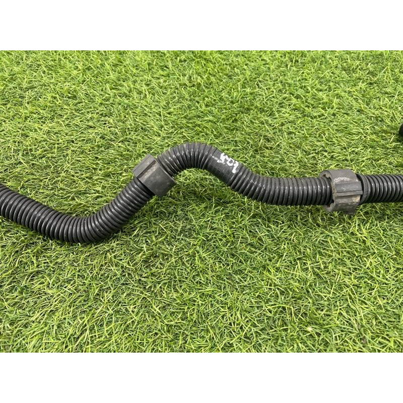 Трубка насоса вторичного воздуха (двигатель и элементы) Audi Q5 8R 2012 3.2 CALB 06E133817K