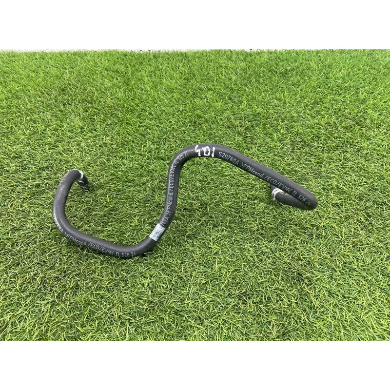 Шланг топливный (топливная система) Audi Q5 8R 2012 3.2 CALB 8R0201215F