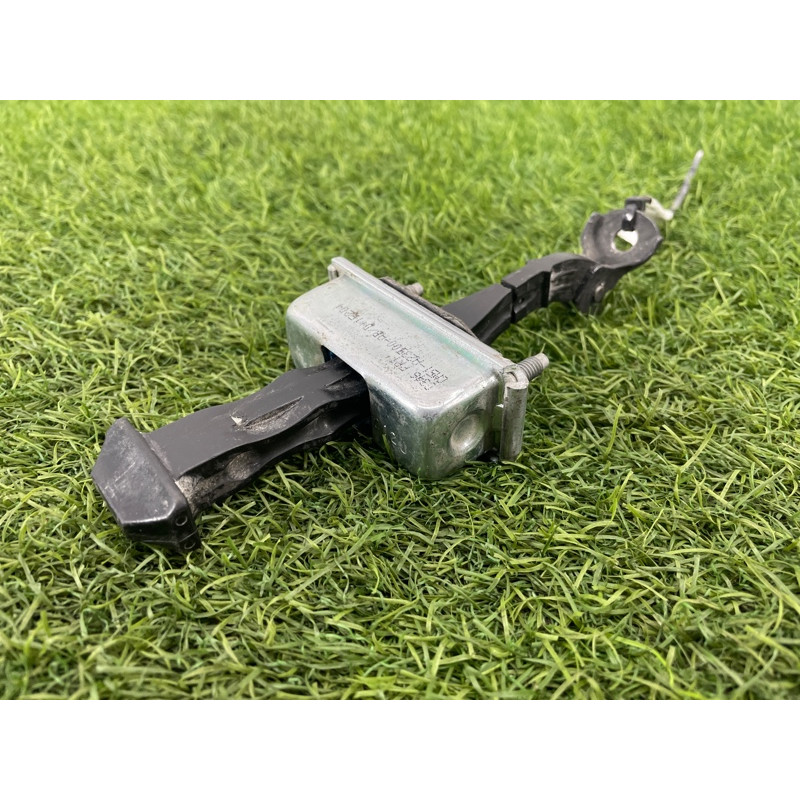 Ограничитель двери (кузов и элементы) FORD Focus MK3 cm51a23500ab