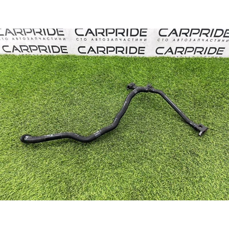 Трубка рецеркуляции воздуха (двигатель и элементы) Audi Q5 8R 2012 3.2 CALB 06E131143AK