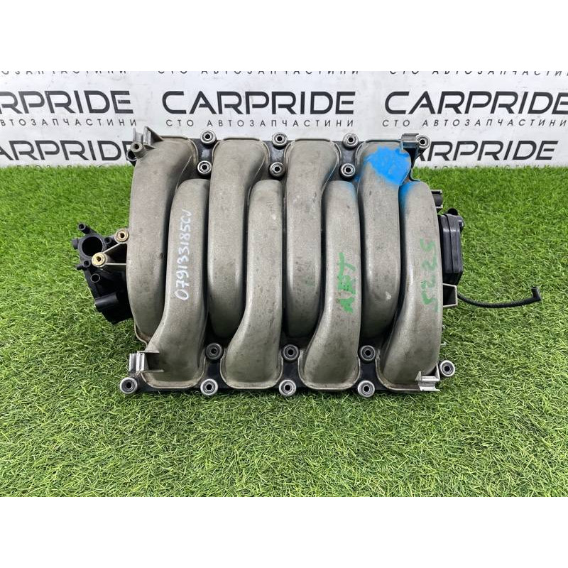 Коллектор впускной (впускная система) AUDI A8 D4 2011 4,2 079133185CJ