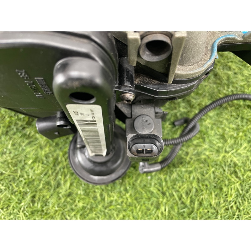 Коллектор впускной (впускная система) AUDI A8 D4 2011 4,2 079133185CJ