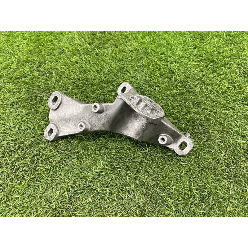 Кронштейн КПП (трансмиссия) AUDI A8 D4 2011 4,2 4H0399114E