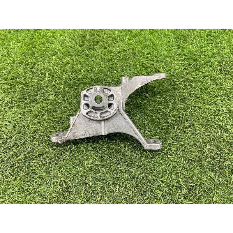 Кронштейн КПП (трансмиссия) AUDI A8 D4 2011 4,2 4H0399114E