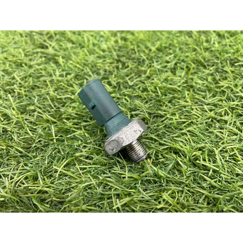 Датчик давления (электрика / датчики) AUDI A8 D4 2011 4,2 036919081D