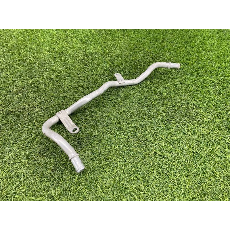 Трубка системы охлаждения (система охлаждения) AUDI A8 D4 2011 4,2 4H0121481P