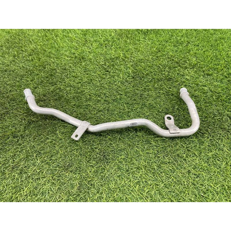 Трубка системы охлаждения (система охлаждения) AUDI A8 D4 2011 4,2 4H0121481P