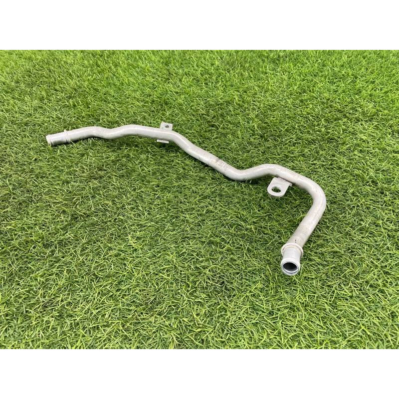 Трубка системы охлаждения (система охлаждения) AUDI A8 D4 2011 4,2 4H0121481P