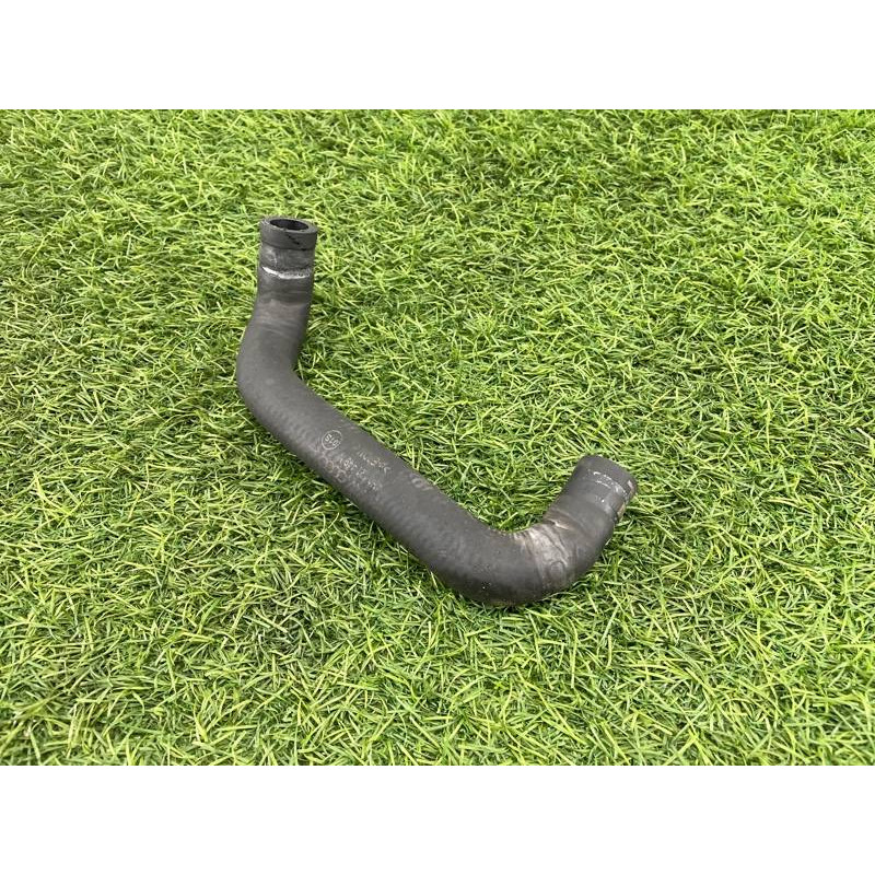 Патрубок (система охлаждения) AUDI A8 D4 2011 4,2 4H0121449N