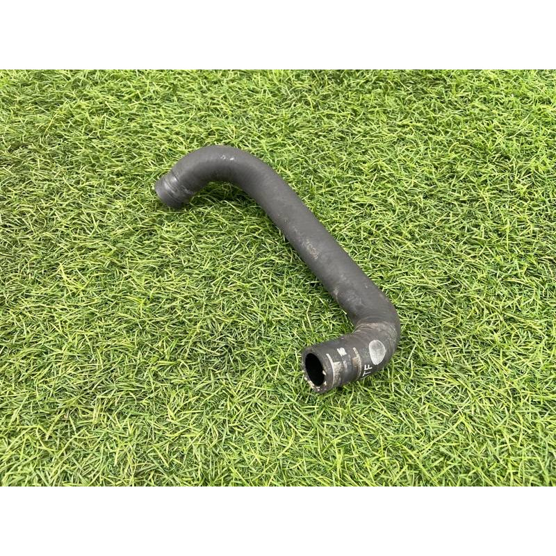 Патрубок (система охлаждения) AUDI A8 D4 2011 4,2 4H0121449N