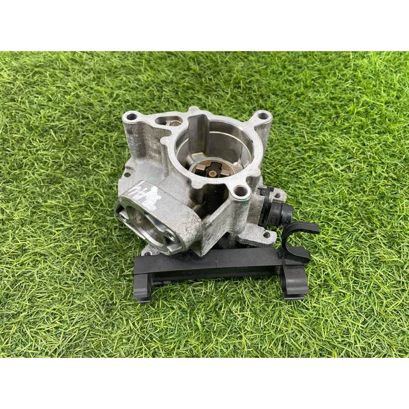 Вакуумный насос (тормозная система) AUDI A4 B9 2017 2.0L 06K145100AB