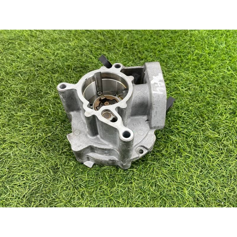 Вакуумный насос (тормозная система) AUDI A4 B9 2017 2.0L 06K145100AB