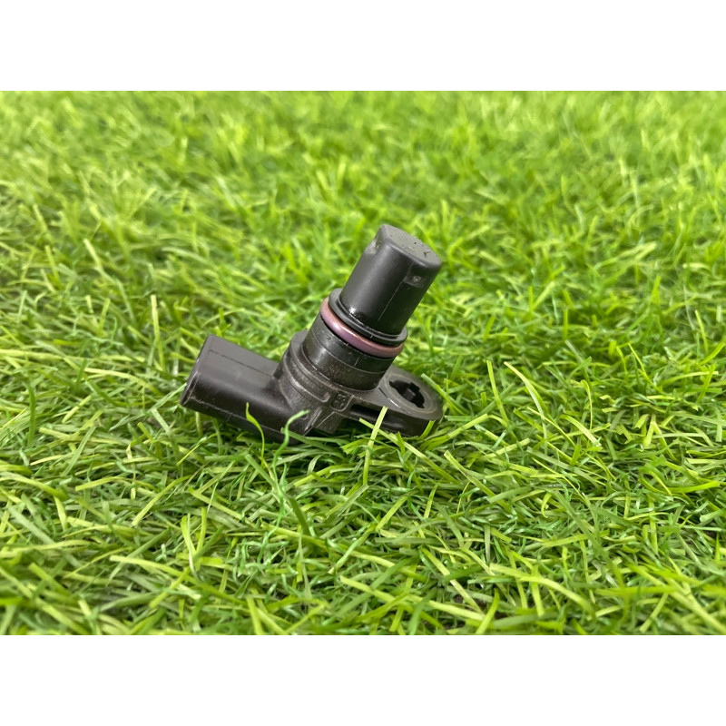 Датчик положения распредвала (электрика двигателя) AUDI A4 B9 2017 2.0L 04C907601