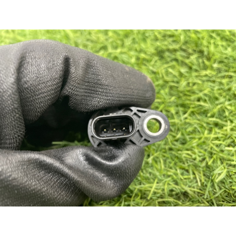 Датчик положения коленвала (электрика двигателя) AUDI A4 B9 2017 2.0L 06H906433C