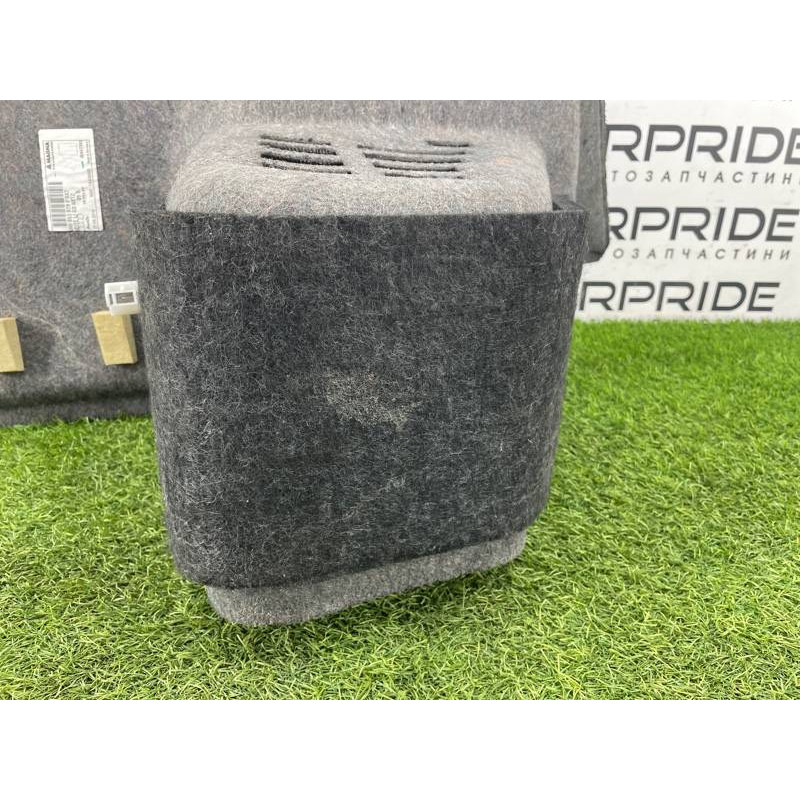 Обшивка багажника (салон) AUDI A8 D4 2011 4,2 4H0863879F9X7