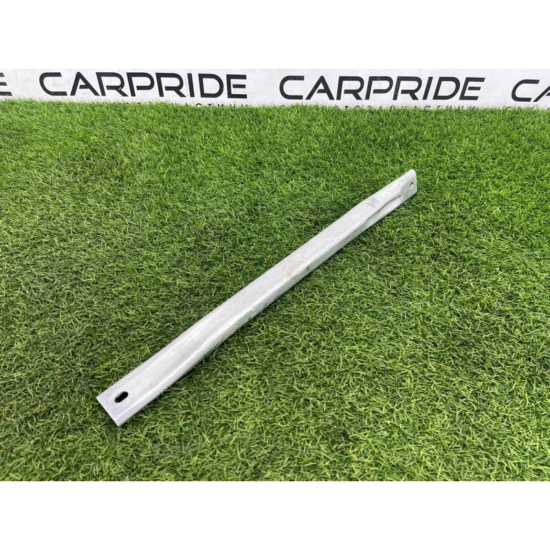 Распорка передней панели (кузов и элементы) AUDI A4 B9 2017 2.0L 8W0805646