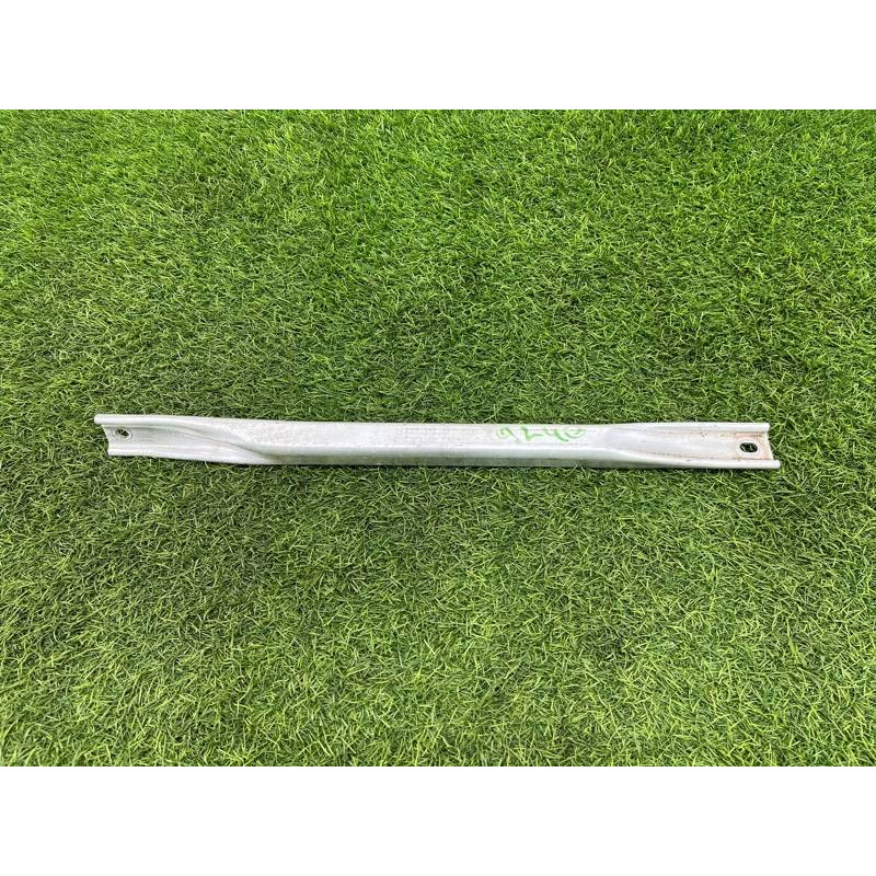 Распорка кузова (кузов и элементы) AUDI A4 B9 2017 2.0L 8W0805645