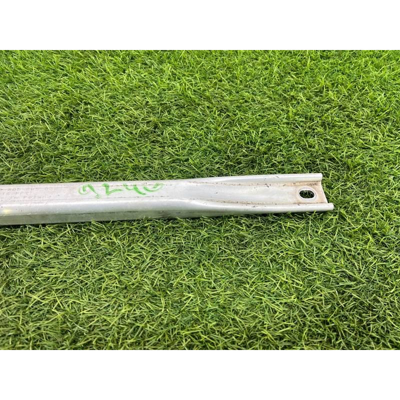 Распорка кузова (кузов и элементы) AUDI A4 B9 2017 2.0L 8W0805645