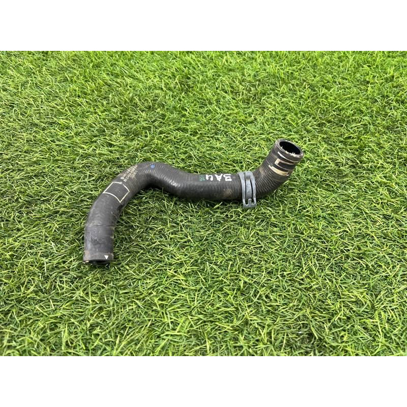 Патрубок (система охлаждения) AUDI A4 B9 2017 2.0L 8W0122448AA