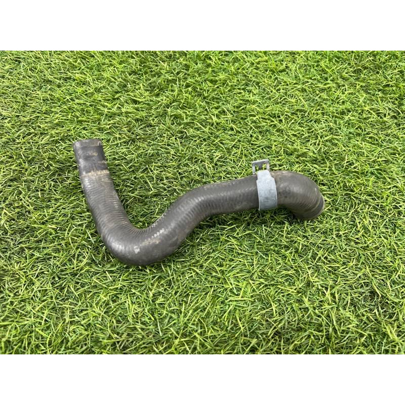 Патрубок (система охлаждения) AUDI A4 B9 2017 2.0L 8W0122448AA