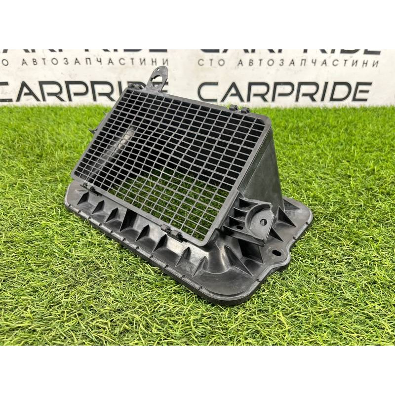 Корпус фильтра салона (отопление и кондиционирование) Audi A5 F5 2019 2.0 TFSI 8W1819904A