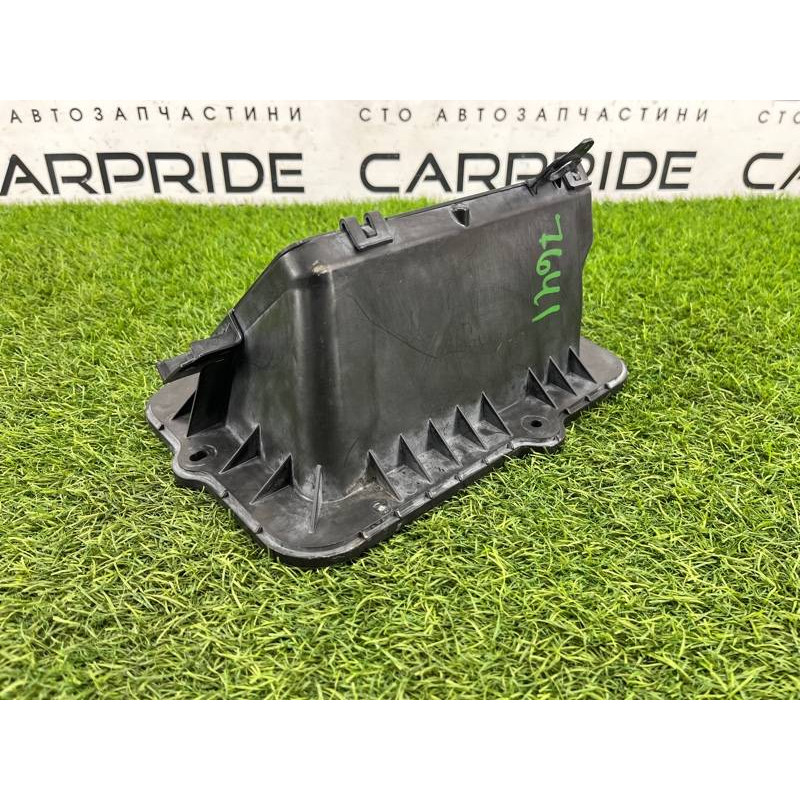 Корпус фильтра салона (отопление и кондиционирование) Audi A5 F5 2019 2.0 TFSI 8W1819904A