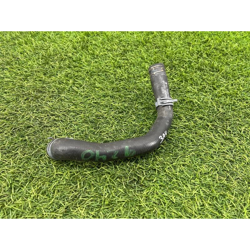 Патрубок (система охлаждения) AUDI A4 B9 2017 2.0L 8W0819370C