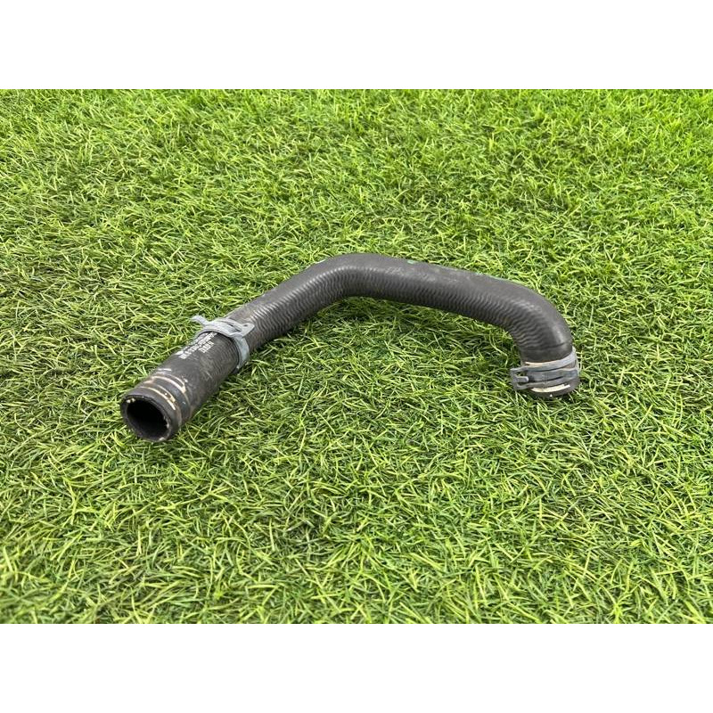 Патрубок (система охлаждения) AUDI A4 B9 2017 2.0L 8W0819370C