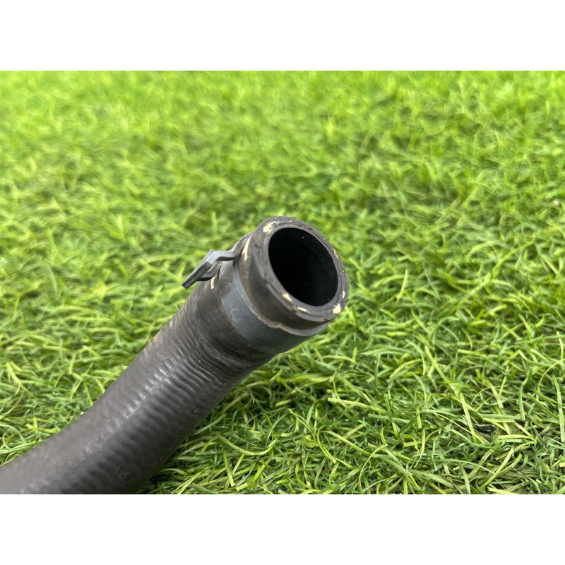 Патрубок (система охлаждения) AUDI A4 B9 2017 2.0L 8W0819370C