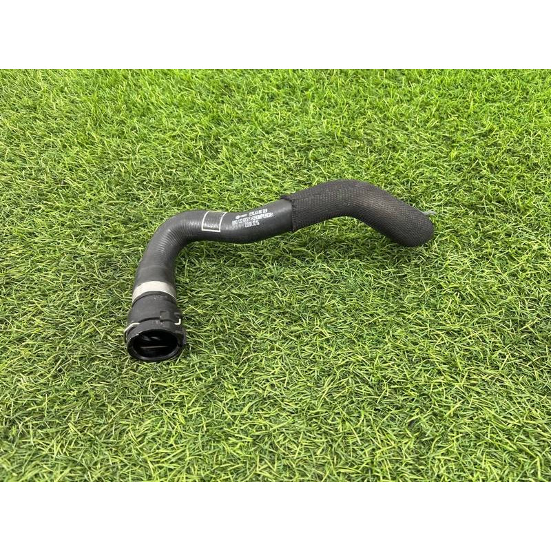 Патрубок (система охлаждения) Audi A5 F5 2019 2.0 TFSI 8W0122073F