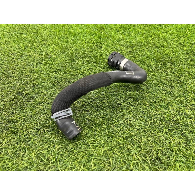 Патрубок (система охлаждения) Audi A5 F5 2019 2.0 TFSI 8W0122073F