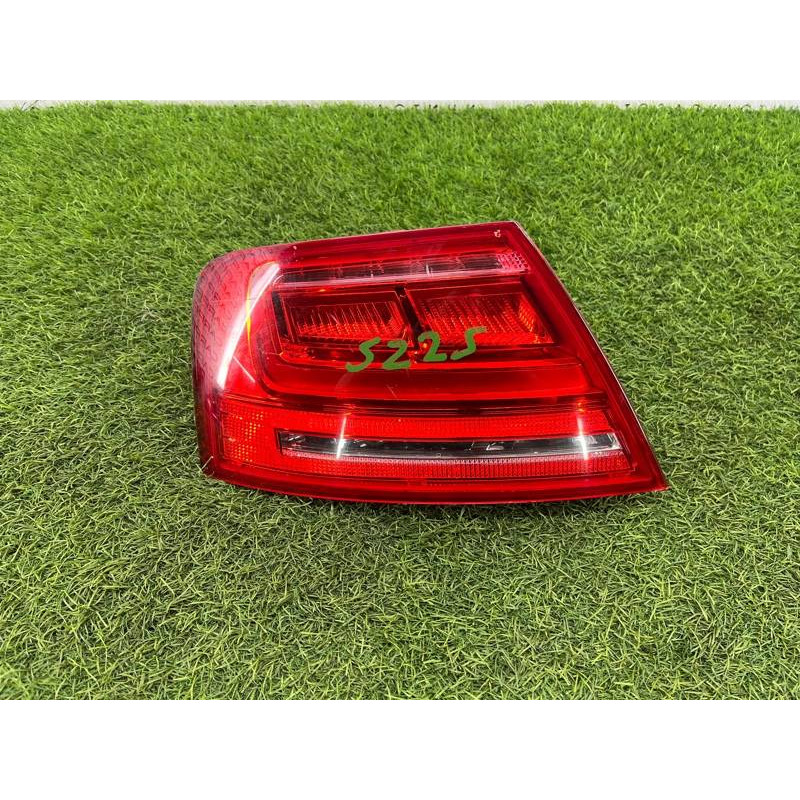 Задний фонарь (оптика) AUDI A8 D4 2011 4,2 4H0945095A