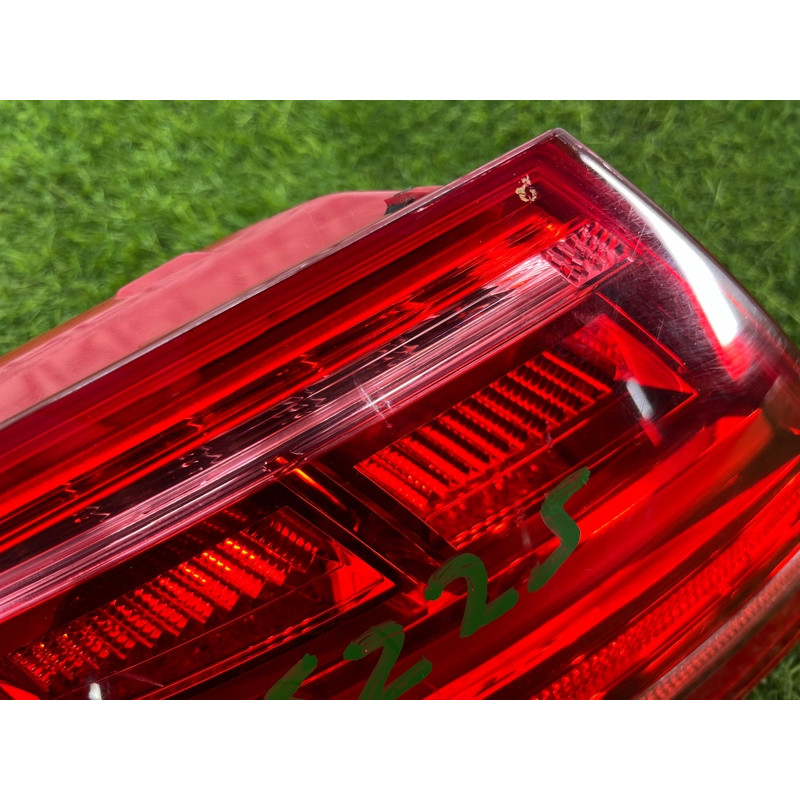 Задний фонарь (оптика) AUDI A8 D4 2011 4,2 4H0945095A