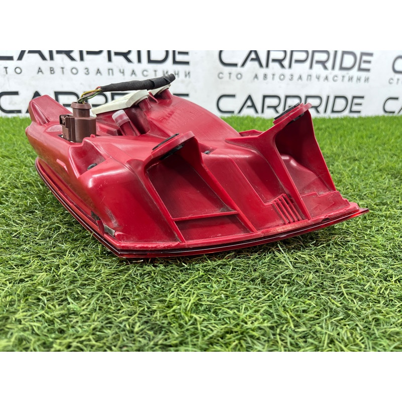 Задний фонарь (оптика) AUDI A8 D4 2011 4,2 4H0945095A