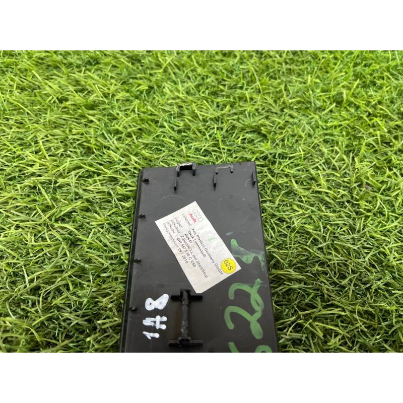 Декоративна накладка торпеди (салон) AUDI A8 D4 2011 4,2 4H1857130CV58