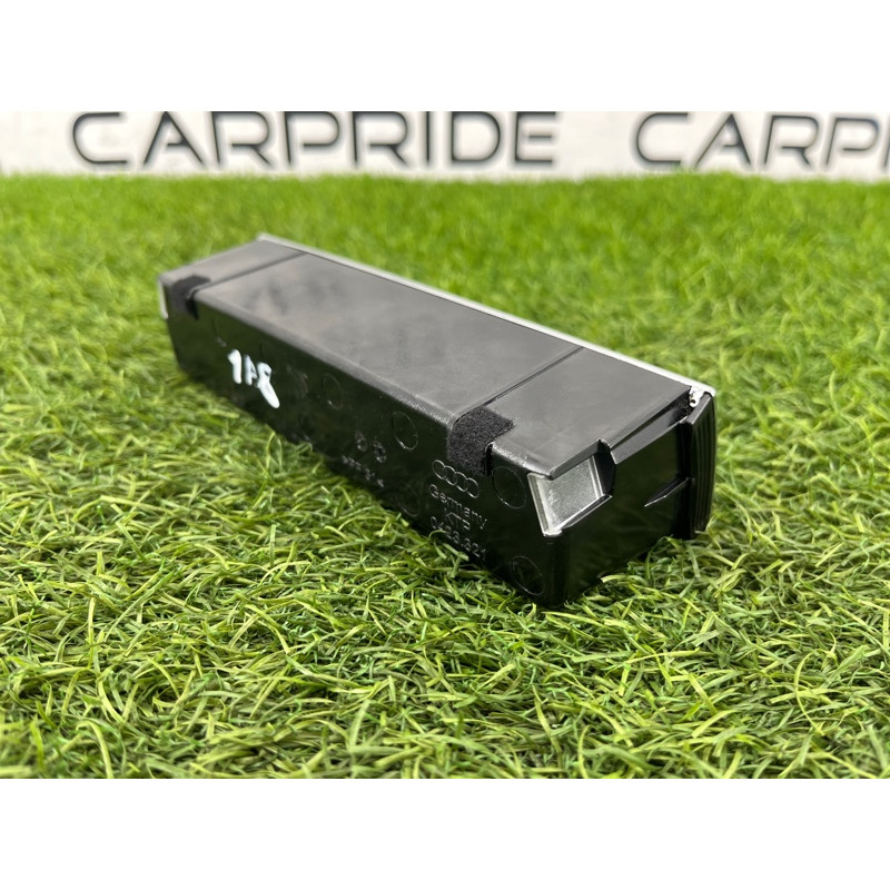 Попільничка (салон) AUDI A8 D4 2011 4,2