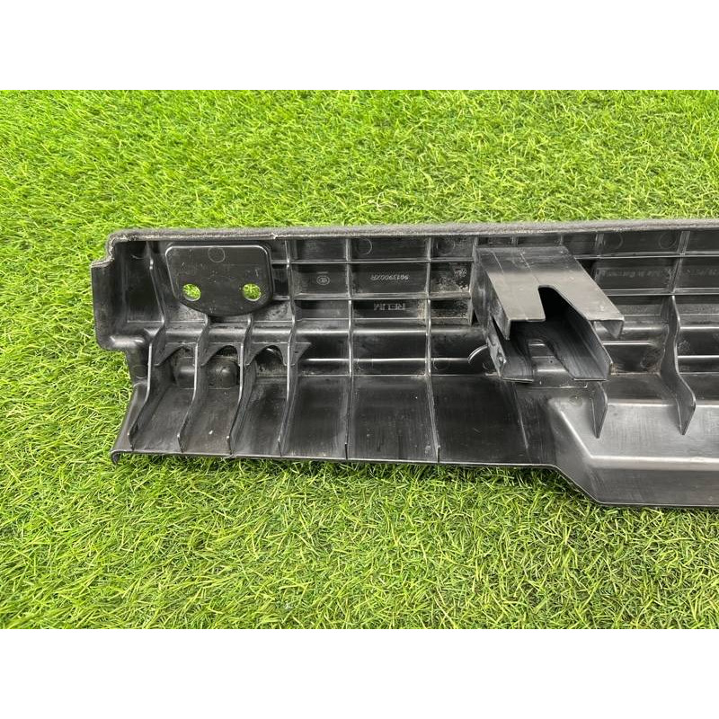 Обшивка багажника (салон) Audi Q5 8R 2012 3.2 CALB 8R0861828C87A