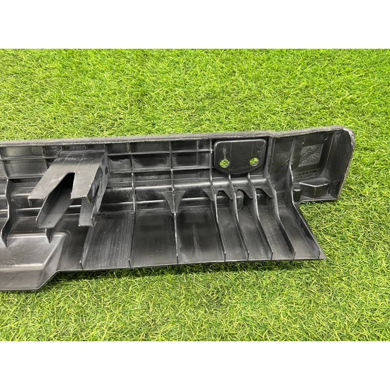 Обшивка багажника (салон) Audi Q5 8R 2012 3.2 CALB 8R0861828C87A