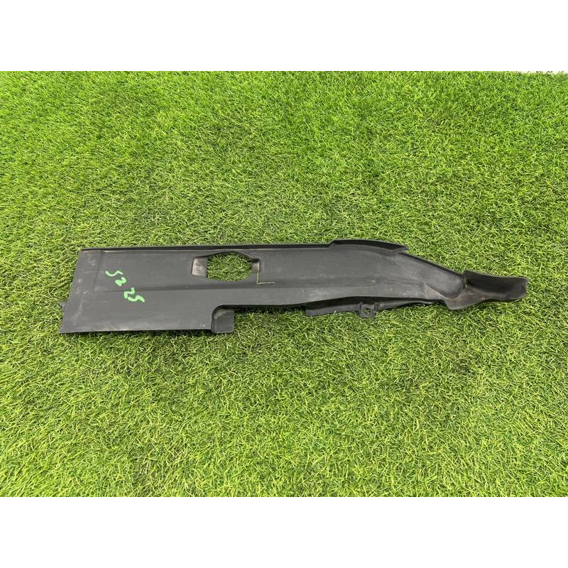 Водосток (кузов и элементы) AUDI A8 D4 2011 4,2 4H0819336C9B9