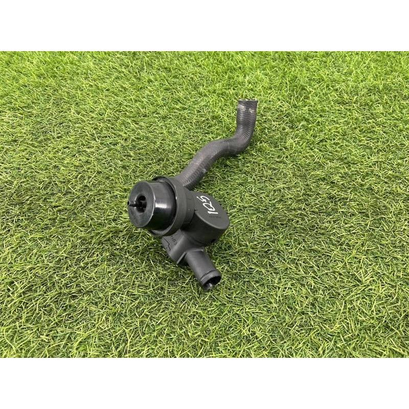 Патрубок (система охлаждения) Audi Q5 8R 2012 3.2 CALB 8R0819371A