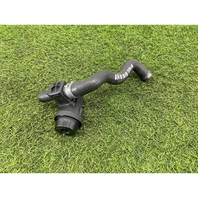 Патрубок (система охлаждения) Audi Q5 8R 2012 3.2 CALB 8R0819371A