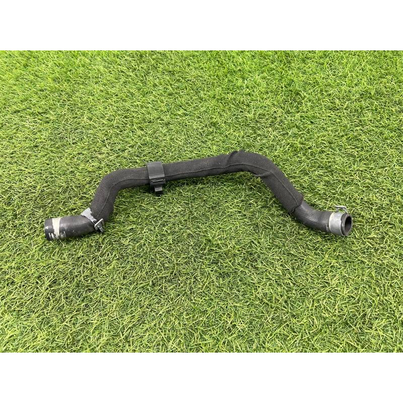 Патрубок (система охлаждения) Audi Q5 8R 2012 3.2 CALB 8R0819376