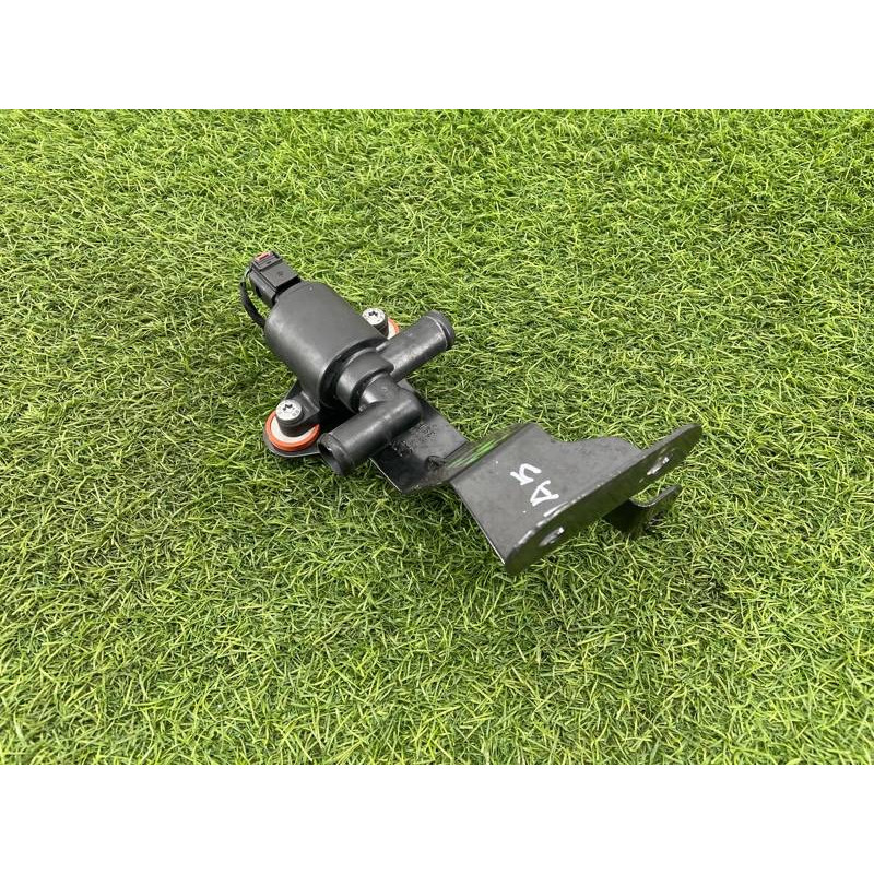 Клапан системы охлаждения (электрика / кнопки) Audi A5 F5 2019 2.0 TFSI 4H0121671D