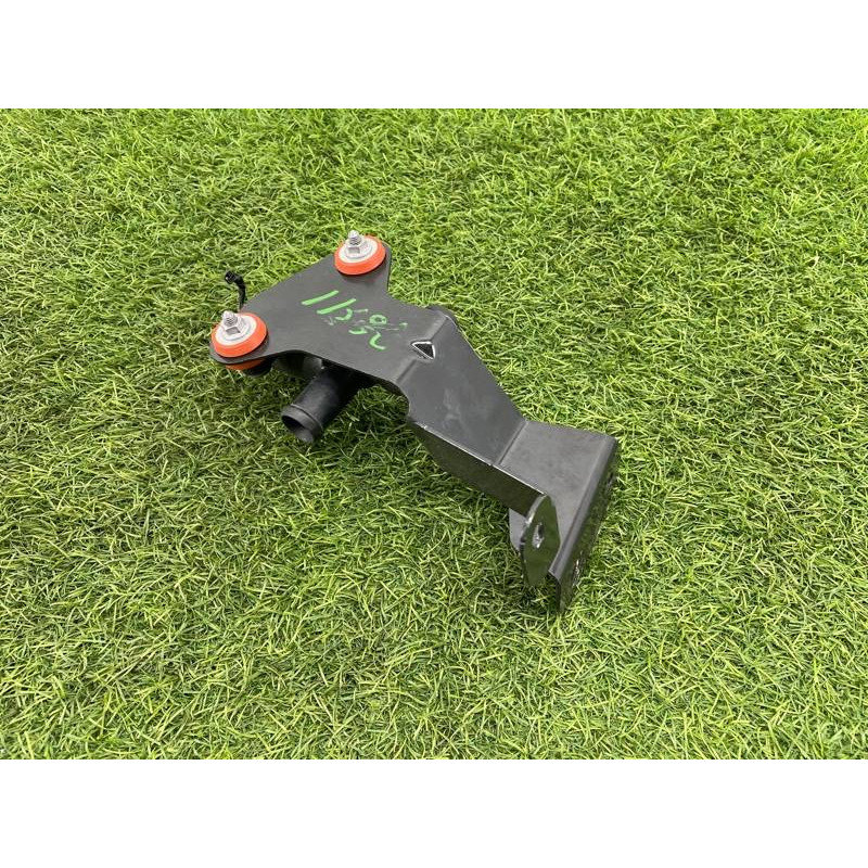 Клапан системы охлаждения (электрика / кнопки) Audi A5 F5 2019 2.0 TFSI 4H0121671D