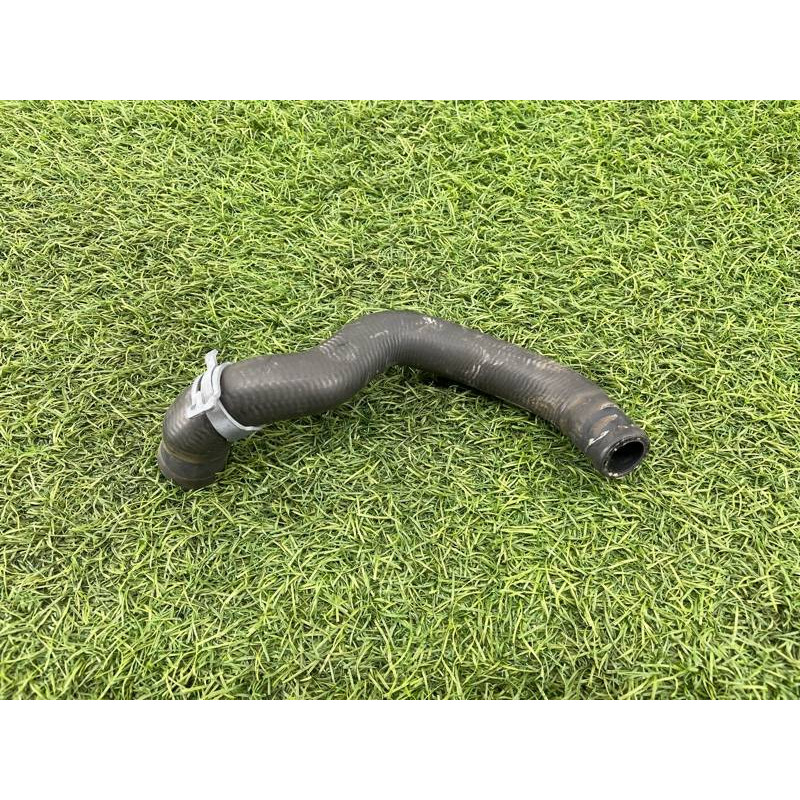 Патрубок (система охлаждения) Audi A5 F5 2019 2.0 TFSI 8W0122448P