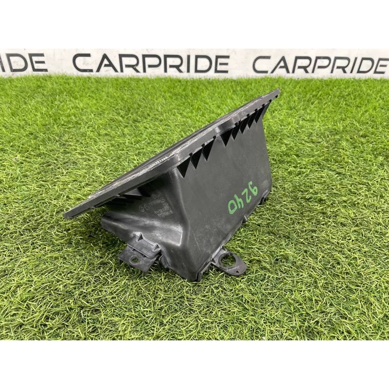 Корпус фильтра салона (отопление и кондиционирование) AUDI A4 B9 2017 2.0L 8W1819904A