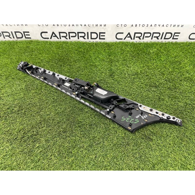 Декоративна накладка карти дверей (салон) AUDI A8 D4 2011 4,2 4H0867068CV58