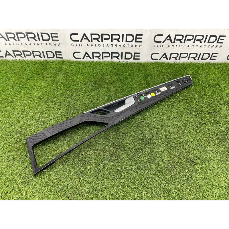 Декоративна накладка карти дверей (салон) AUDI A8 D4 2011 4,2 4H4867086V58